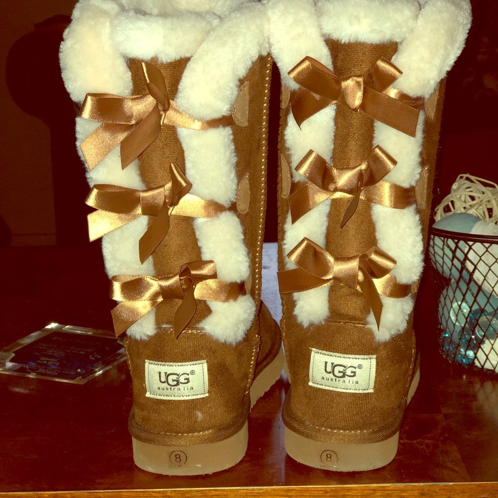 BAILEY BOW UGGS❤️ Sizes 7-8-9-10 * Brown/black